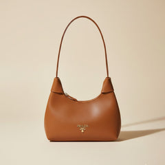 Chic Prada Handbag 0029